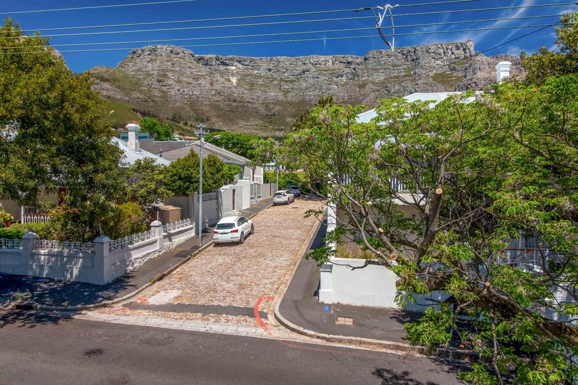 Holiday home Beautiful Old Victorian Cape Town