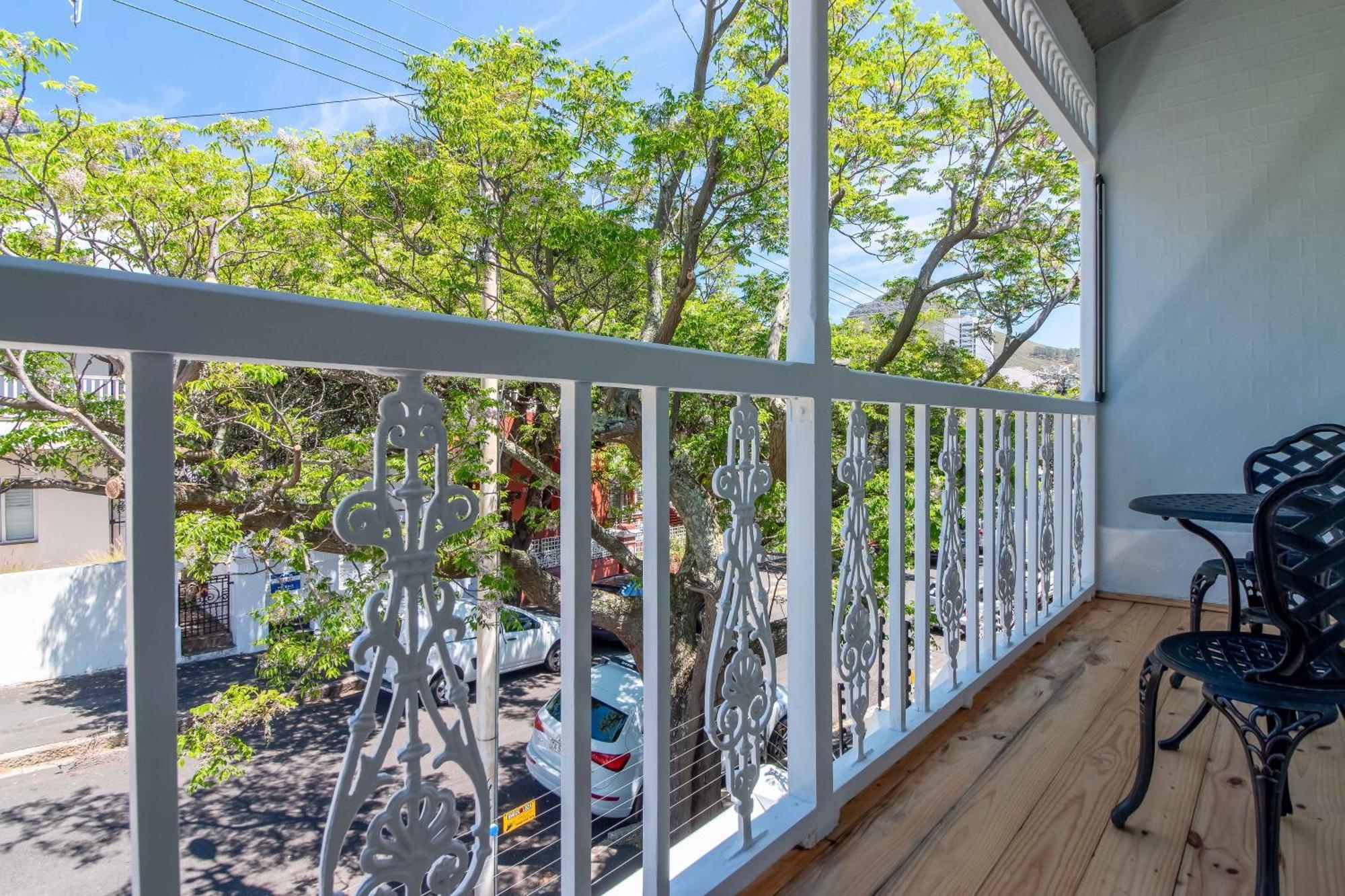 Beautiful Old Victorian Holiday home Cape Town